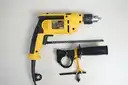 Máy khoan cầm tay 650W  Dewalt DWD024-B1