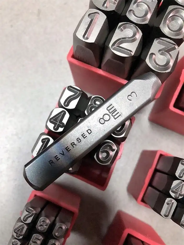 Bộ đóng số ngược 2mm hiệu YC