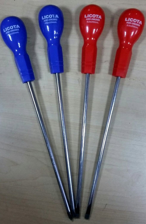 Tu vít cán bầu 3 mm x 75 mm (+, -) - LICOTA